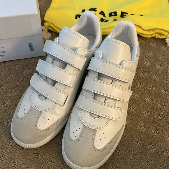 Isabel Marant Shoes - NWT Isabel Marant Beth sneaker logo classic 40 / 9